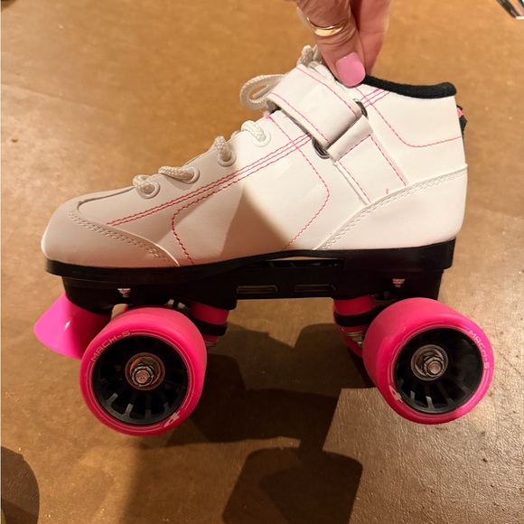 Pacer White and Pink Kids Roller Skates Size 5 see images - Picture 6 of 10